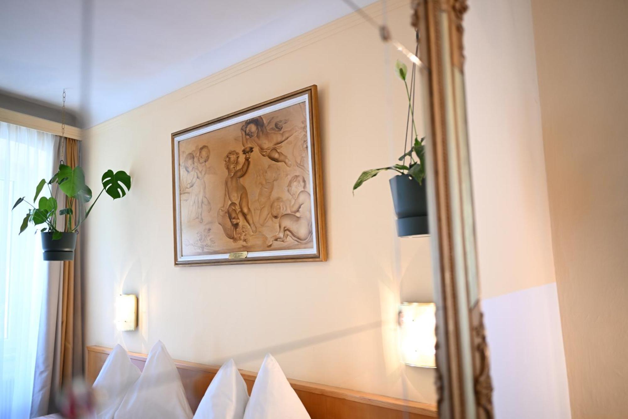 Boutique Goldenes Lamm Hotel 4*
